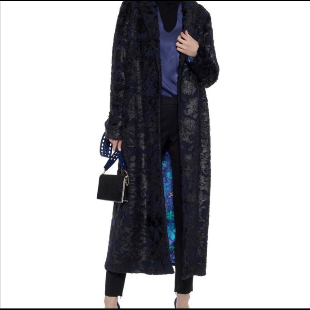 Elie Tahari - Amy Faux Fur and Felt Coat